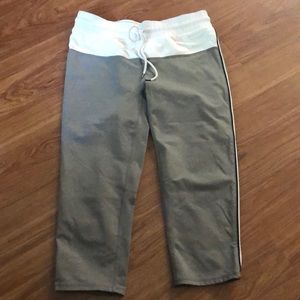 Women’s capris